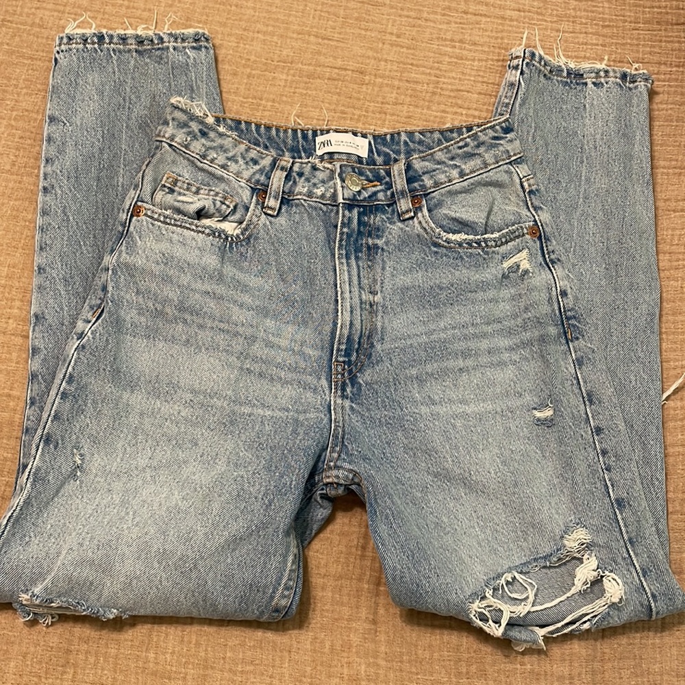 Zara mom jean size 4